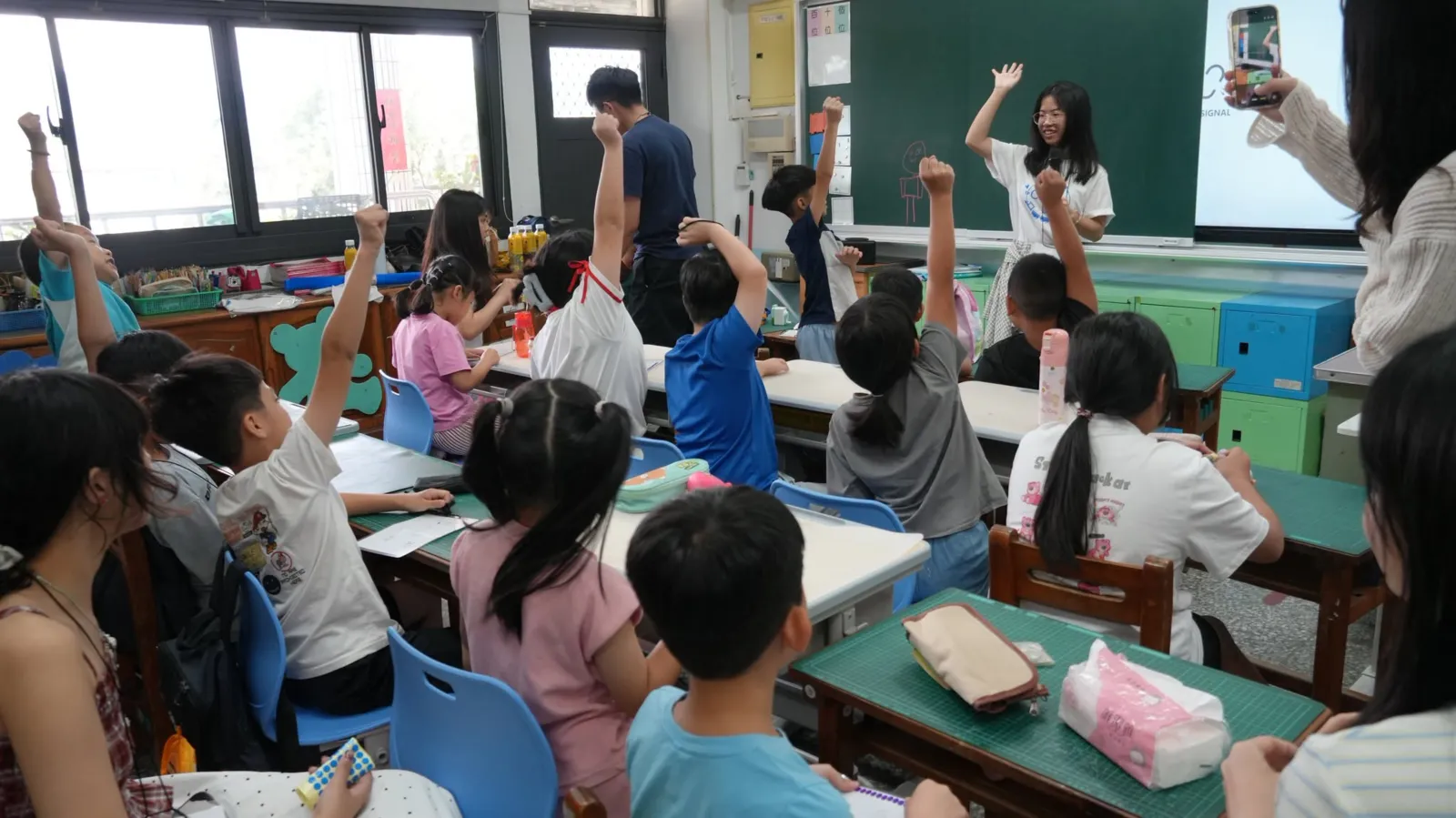 政大英語營第26期前進偏鄉！和平國小沉浸式學習